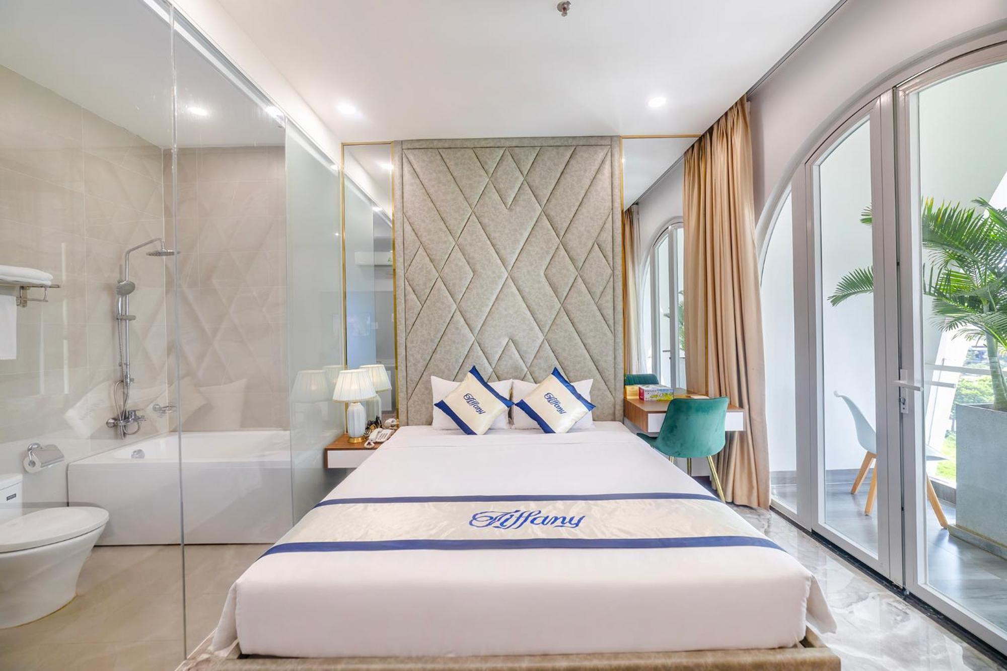 Tiffany Hotel & Restaurant Phan Thiet Bagian luar foto
