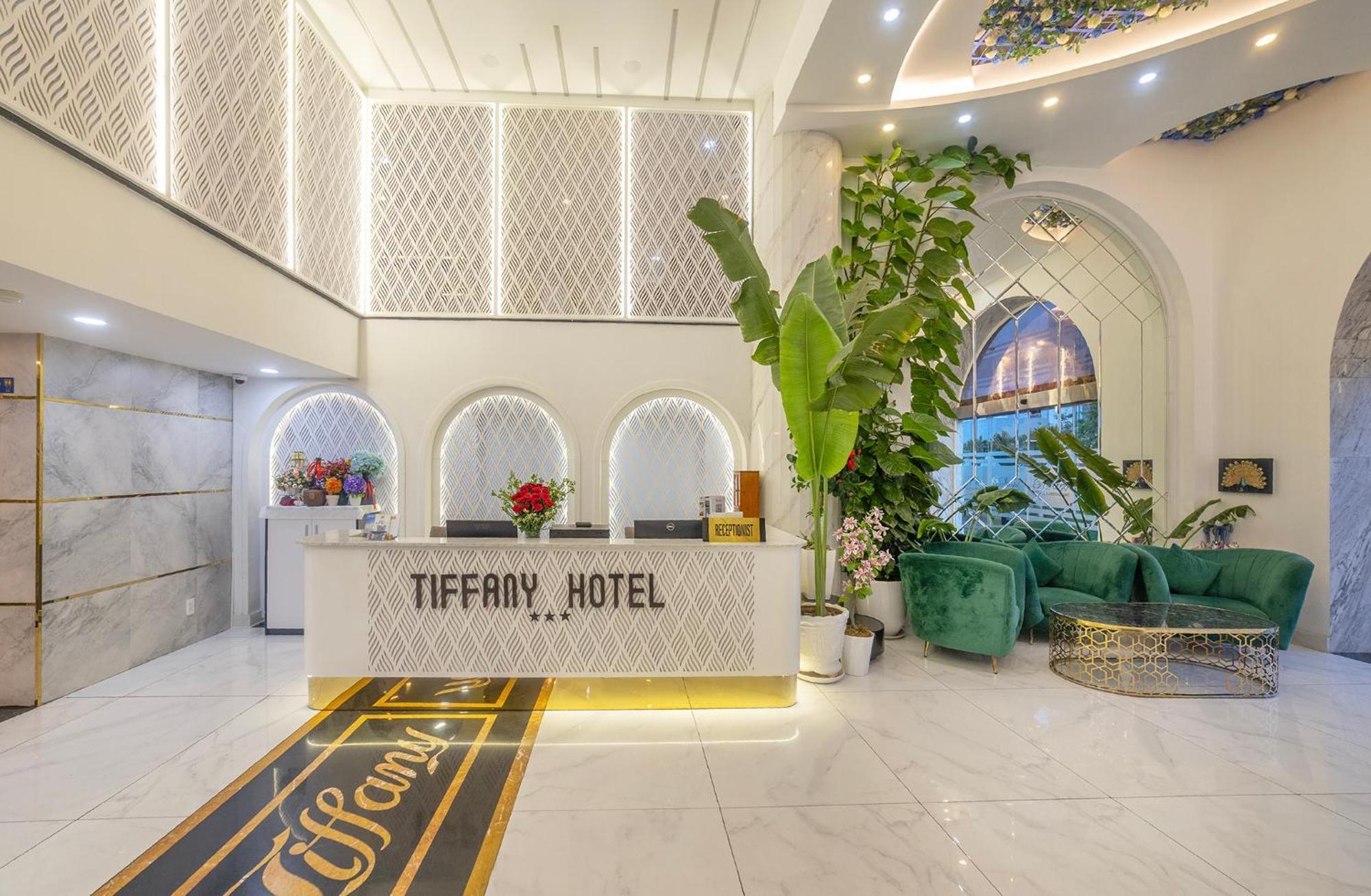 Tiffany Hotel & Restaurant Phan Thiet Bagian luar foto