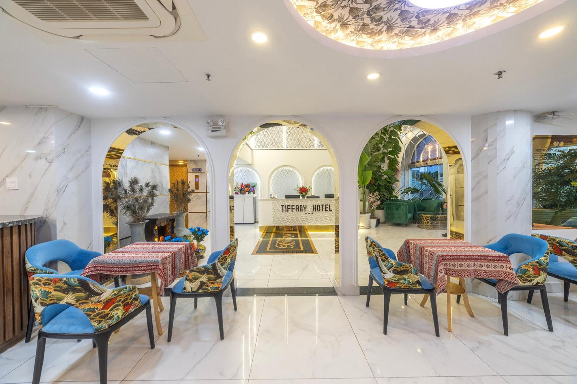 Tiffany Hotel & Restaurant Phan Thiet Bagian luar foto