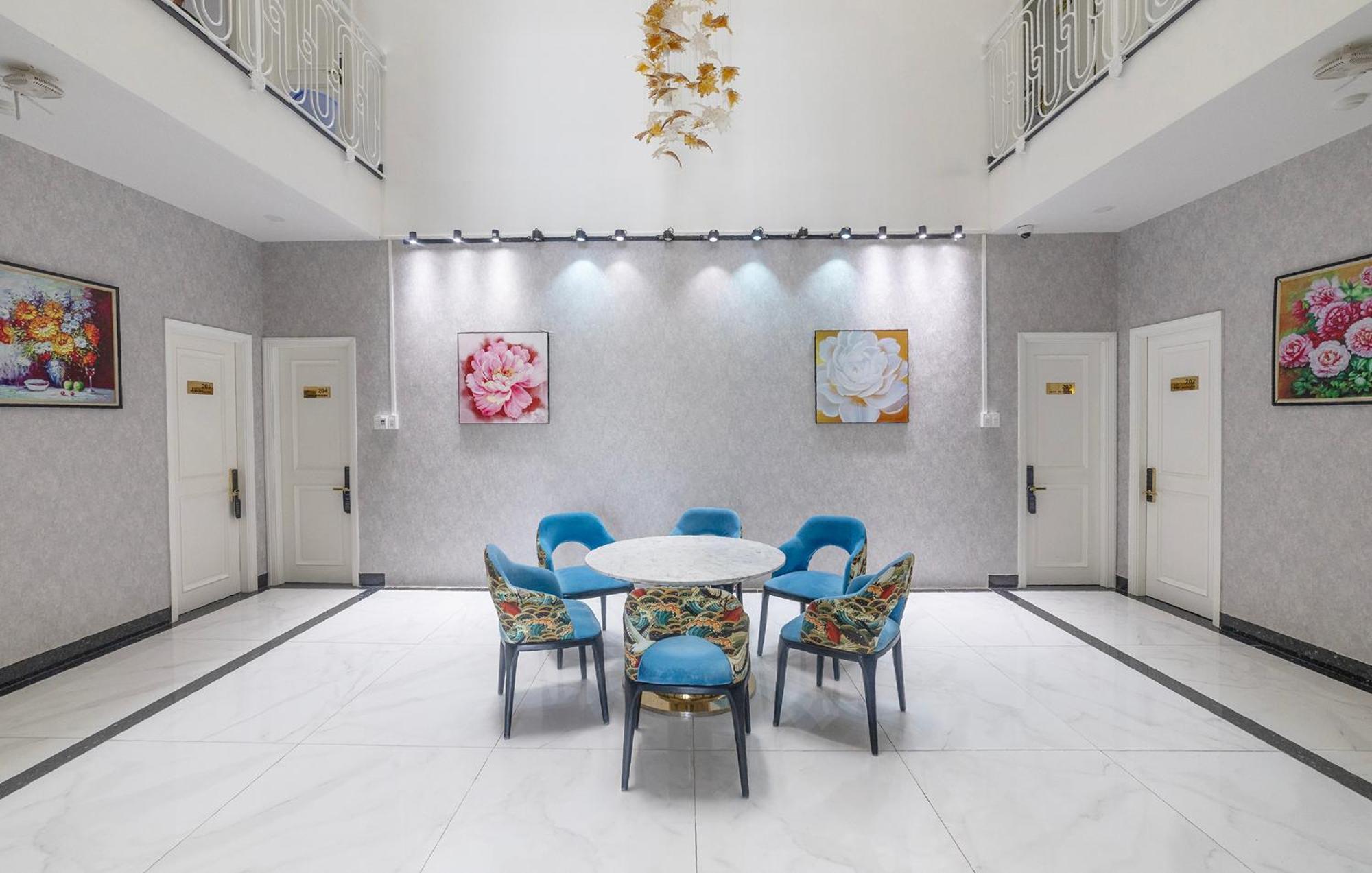 Tiffany Hotel & Restaurant Phan Thiet Bagian luar foto