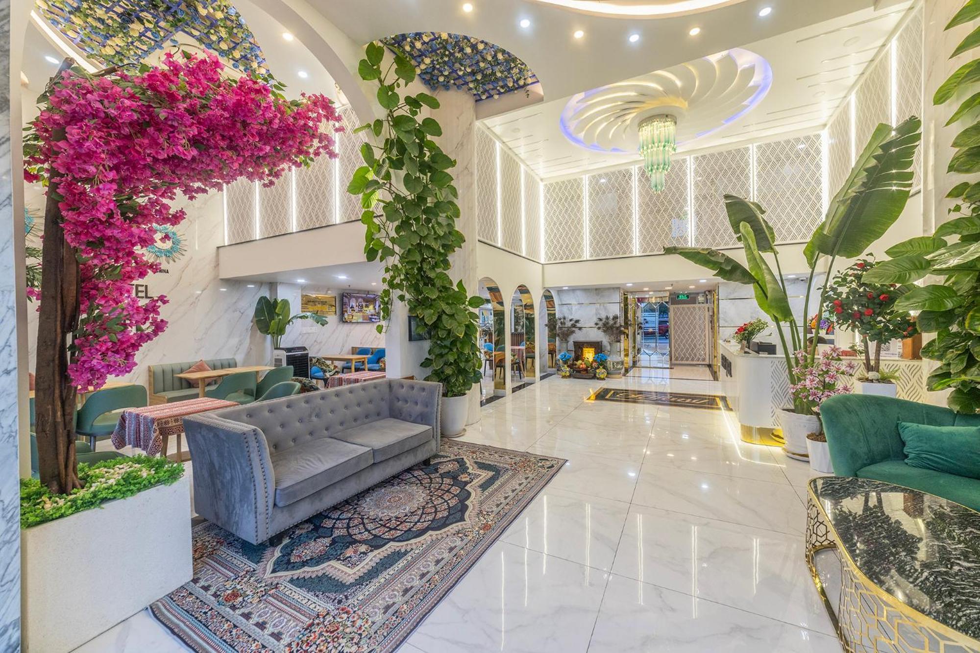Tiffany Hotel & Restaurant Phan Thiet Bagian luar foto