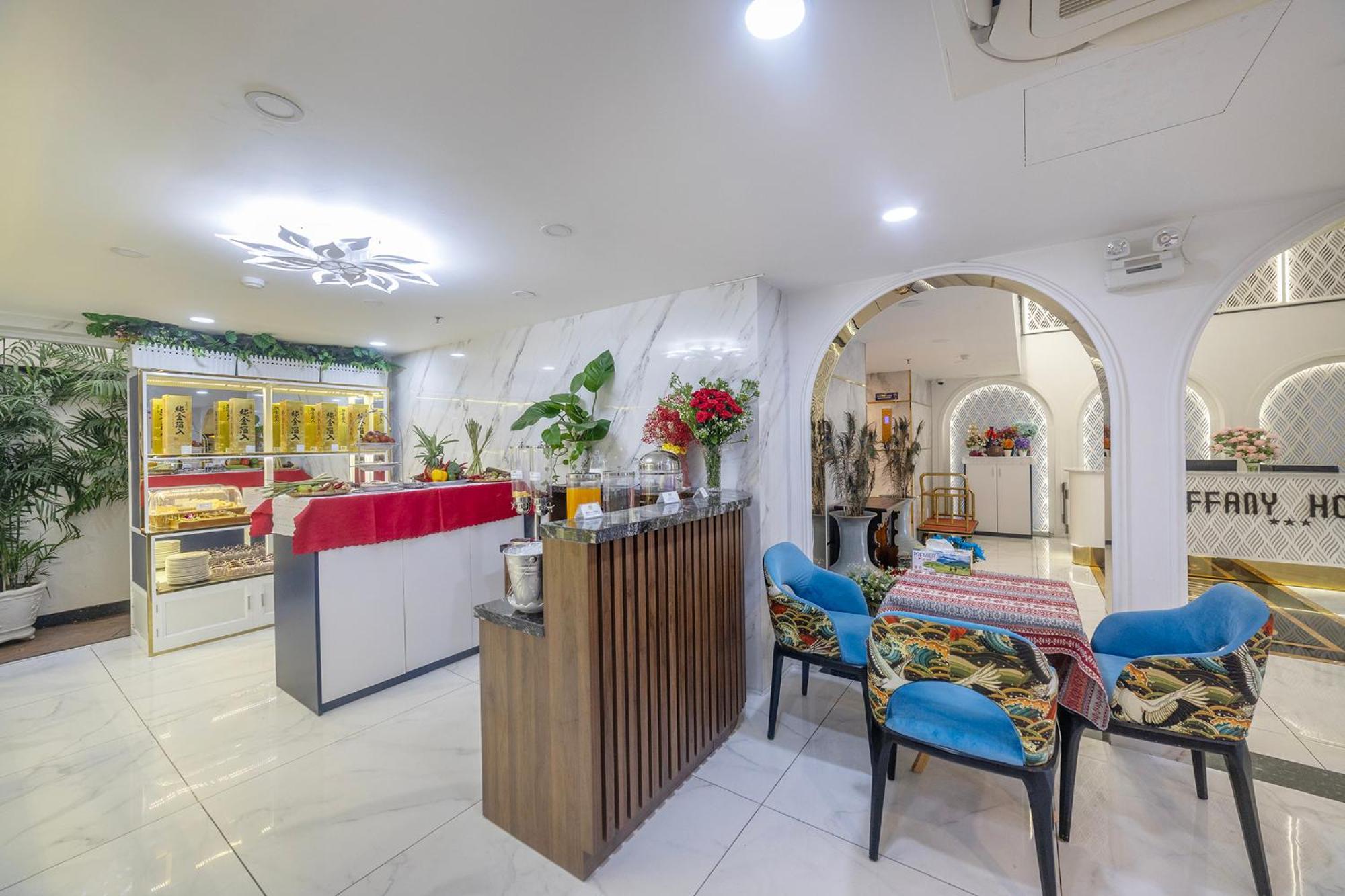 Tiffany Hotel & Restaurant Phan Thiet Bagian luar foto